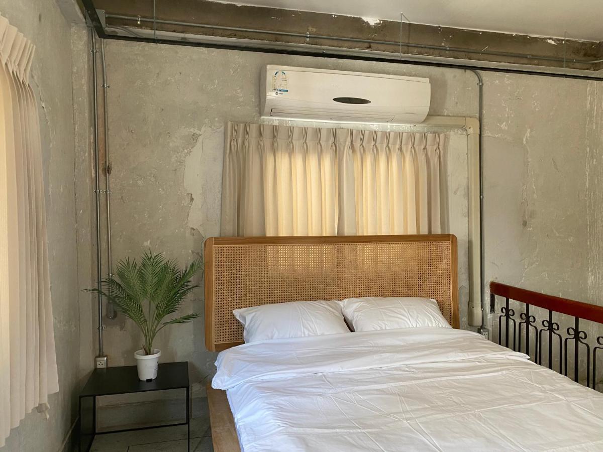 Ep1 Shophouse Hotel Bangkok Exterior photo
